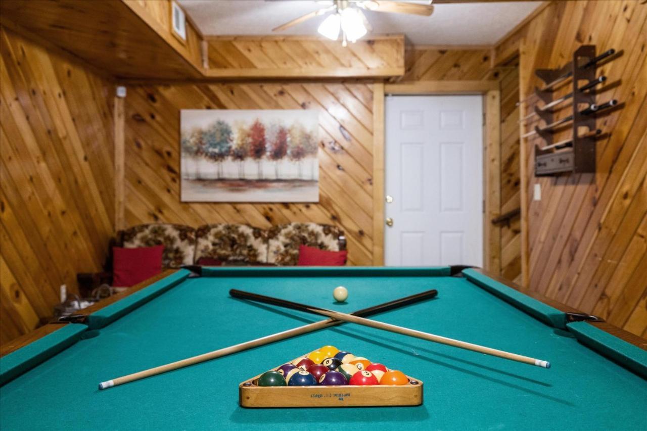 Smokey Max Chalet Sevierville Esterno foto