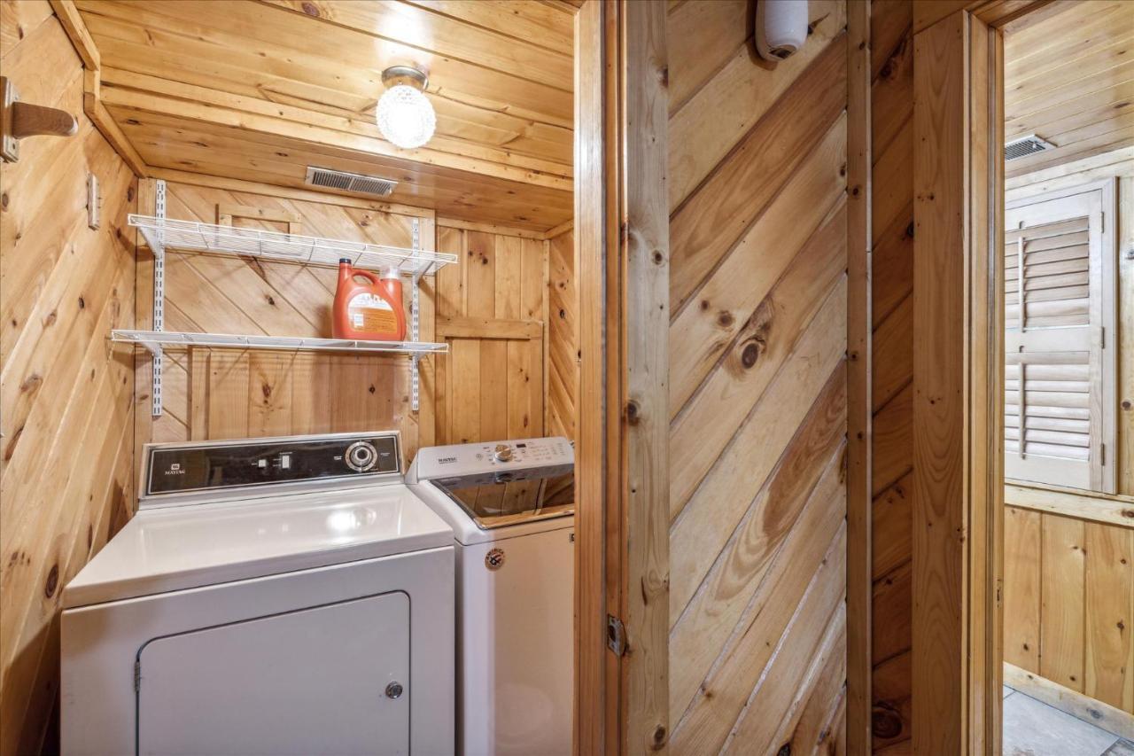 Smokey Max Chalet Sevierville Esterno foto